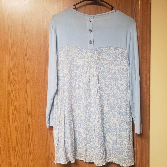 Filly Flair Women's Blue Long-Sleeve Shirt Sz Large - Picture 3 of 3